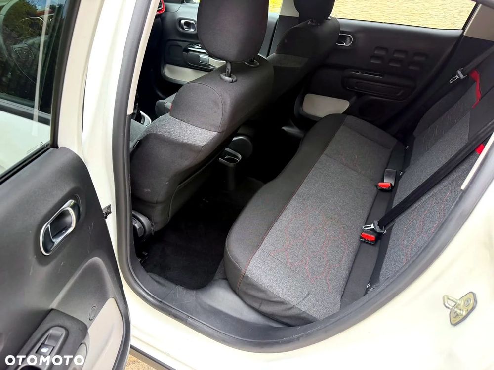 Citroën C3 Pure Tech 110 Stop&Start RED BLOCK - 34