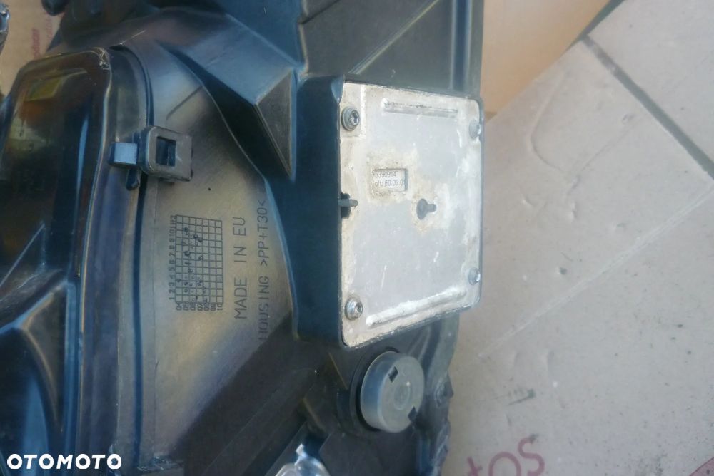 Lampa lewa Opel Vectra C BI-XENON Valeo Europa - 9