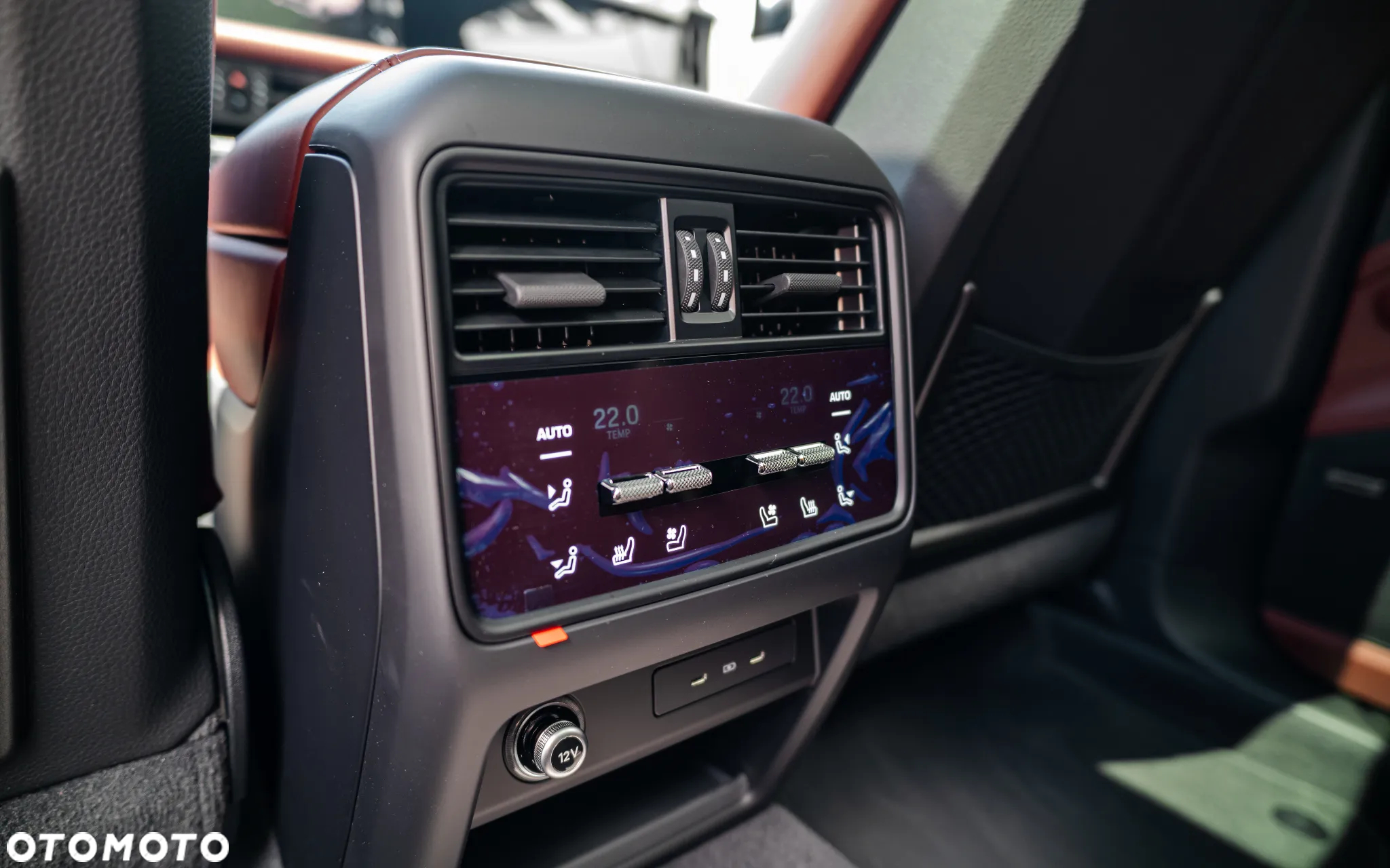 Porsche Cayenne GTS - 16