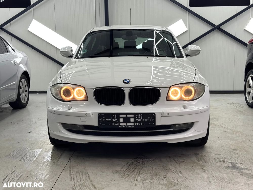 BMW Seria 1 120d DPF Aut. Edition Sport - 2