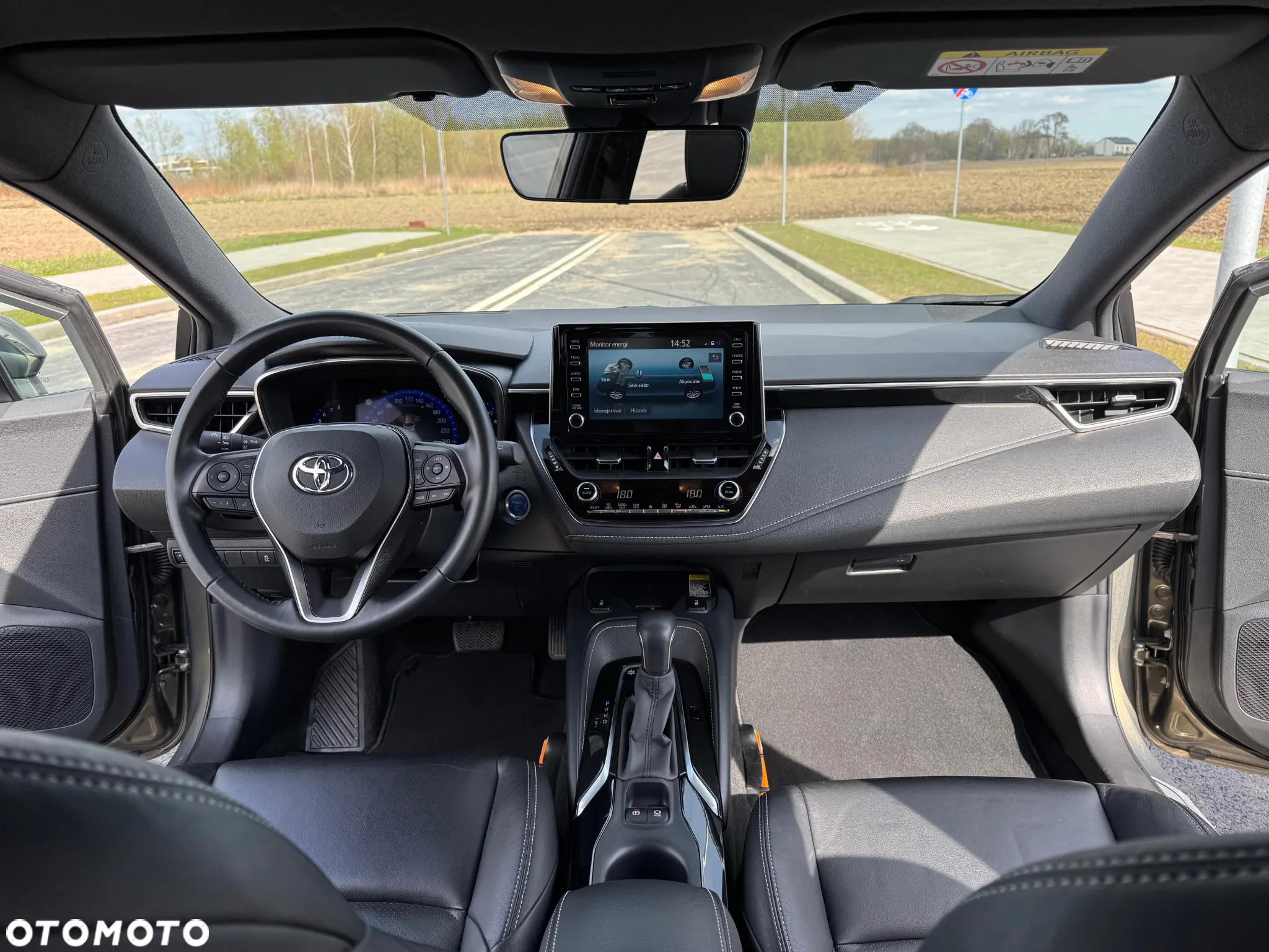 Toyota Corolla - 10