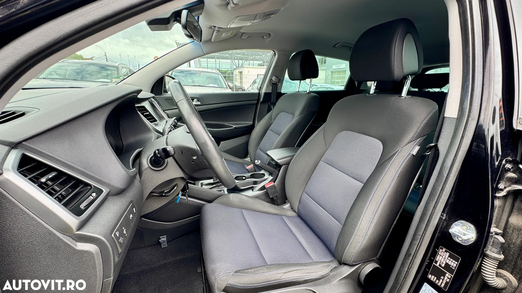 Hyundai Tucson 1.6 GDI 2WD Pure - 10