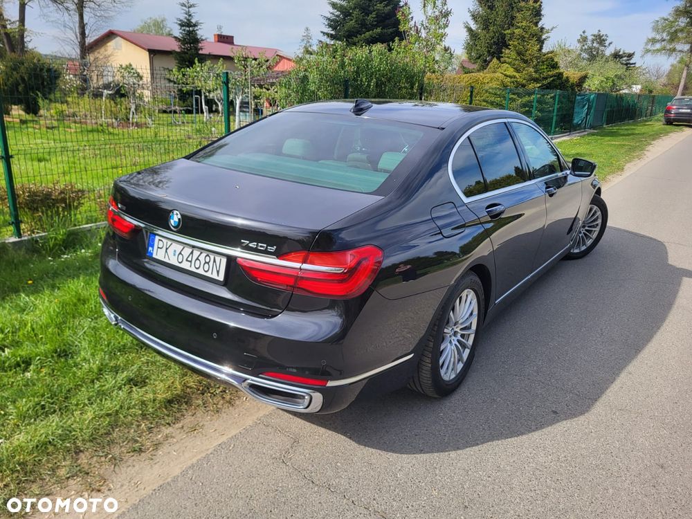 BMW Seria 7 740d xDrive - 4