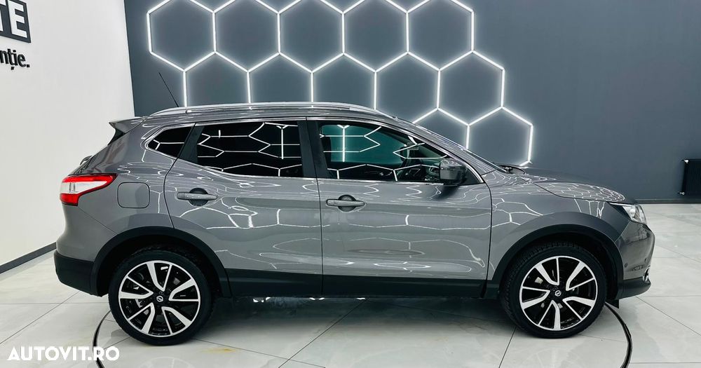 Nissan Qashqai 1.5 DCI TEKNA - 36