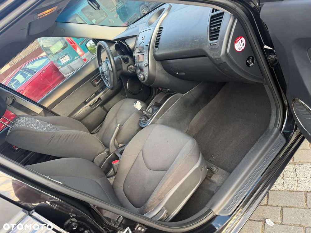 Kia Soul 1.6 CRDI L - 8