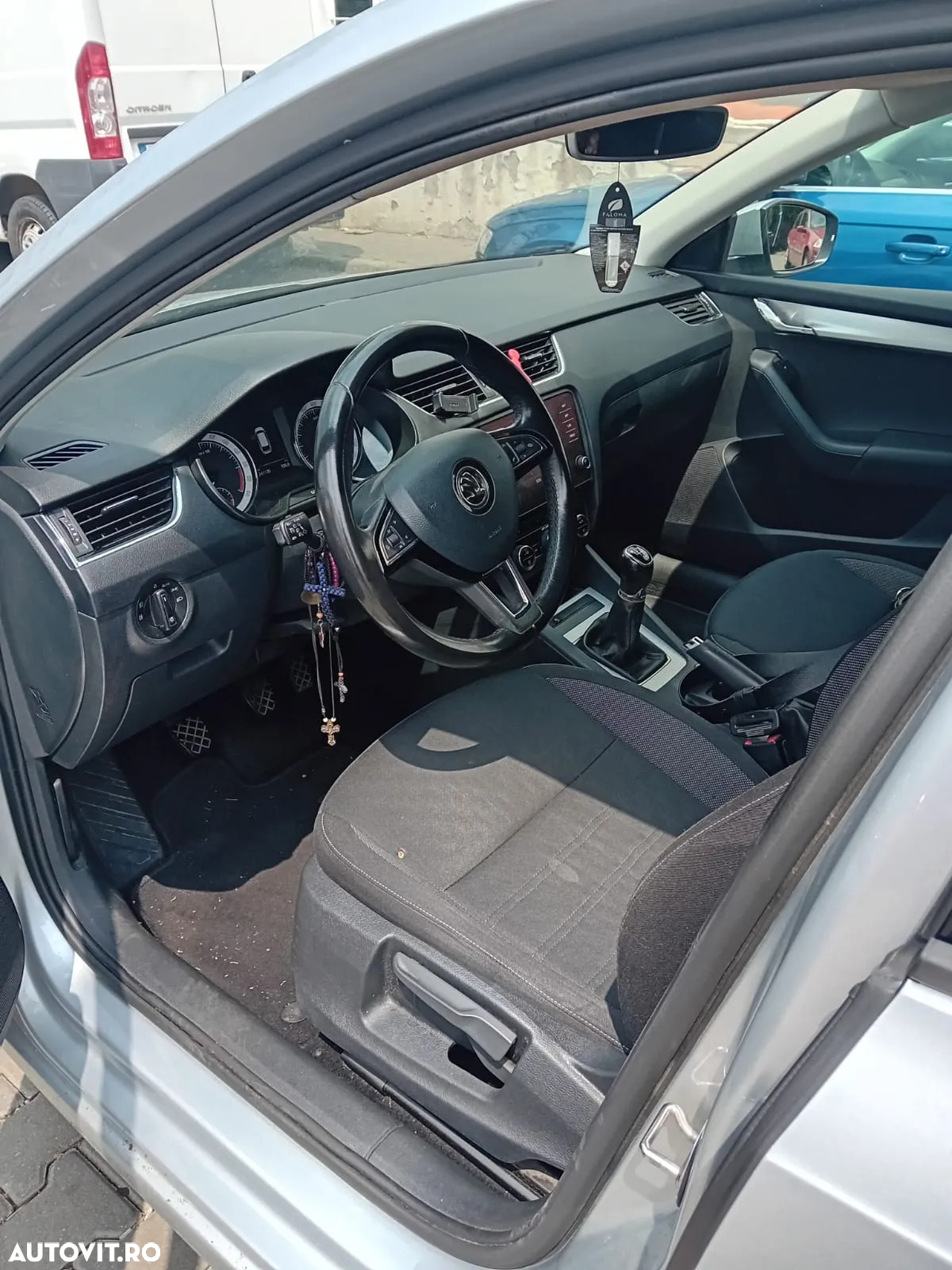 Skoda Octavia Combi Diesel 1.6 TDI Style - 4