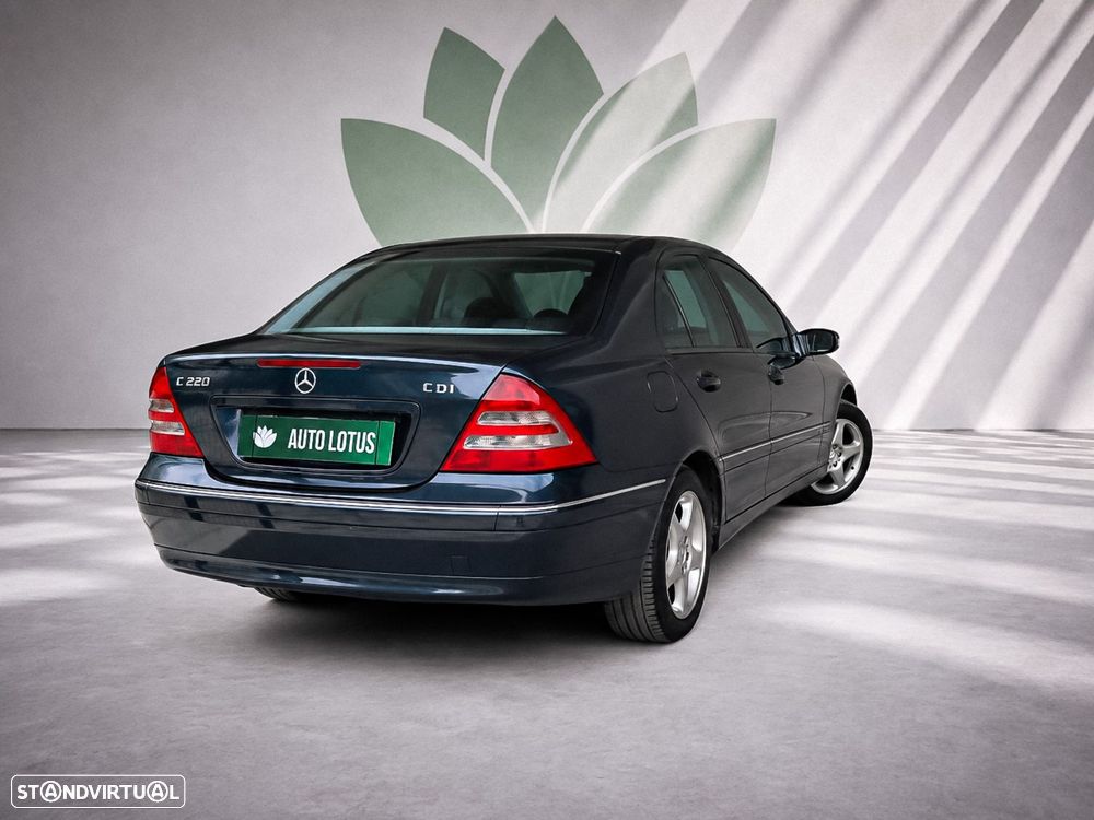 Mercedes-Benz C 220 CDi Avantgarde - 4