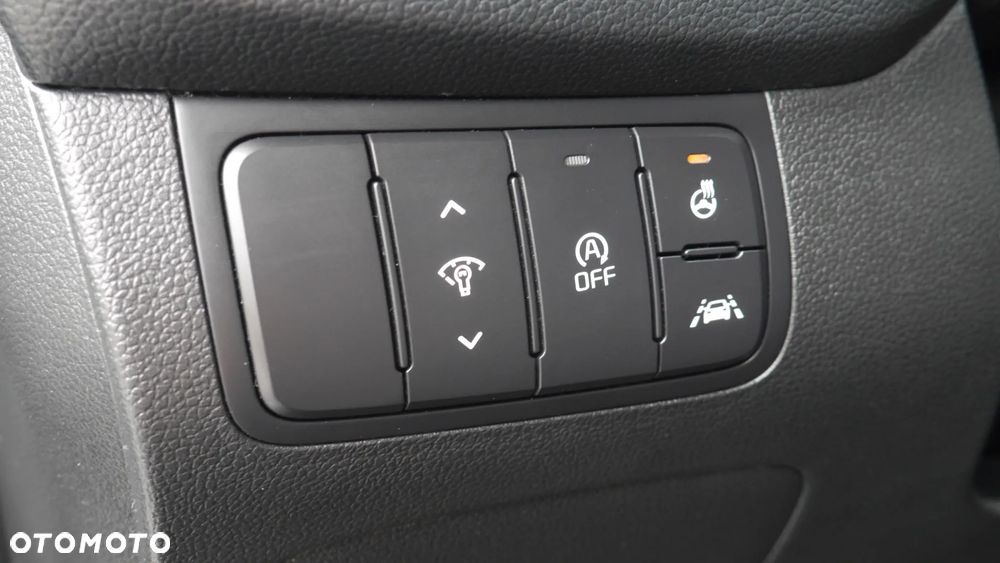 Kia Ceed 1.6 GDI ISG Platinum Edition - 25