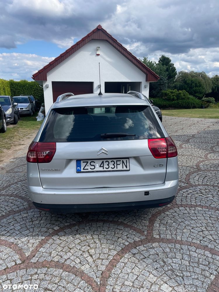 Citroën C5 HDi 110 Style - 11