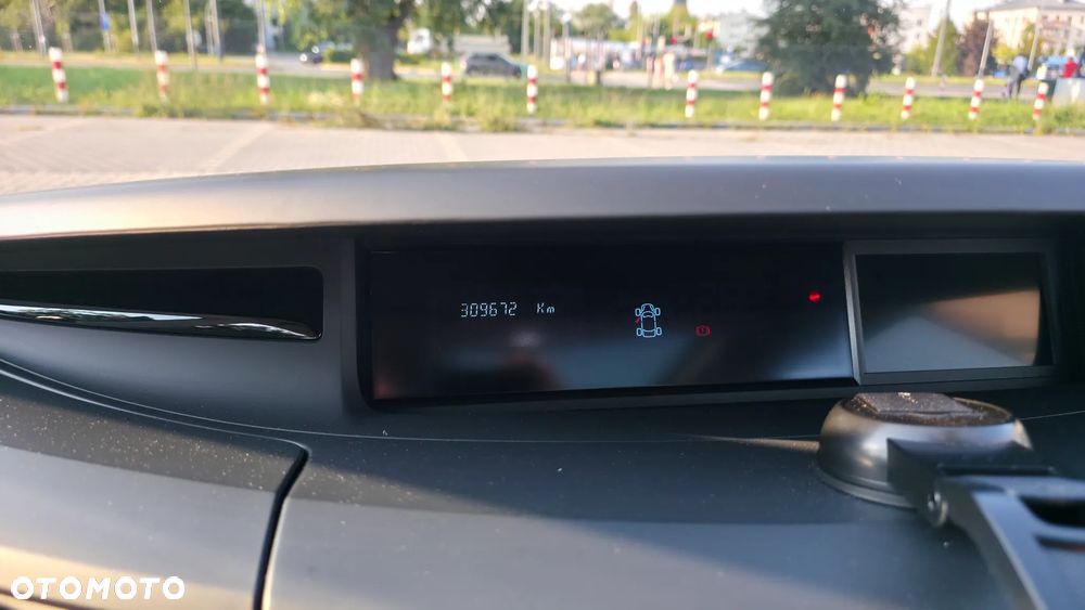 Renault Grand Espace 2.0 dCi Initiale - 11