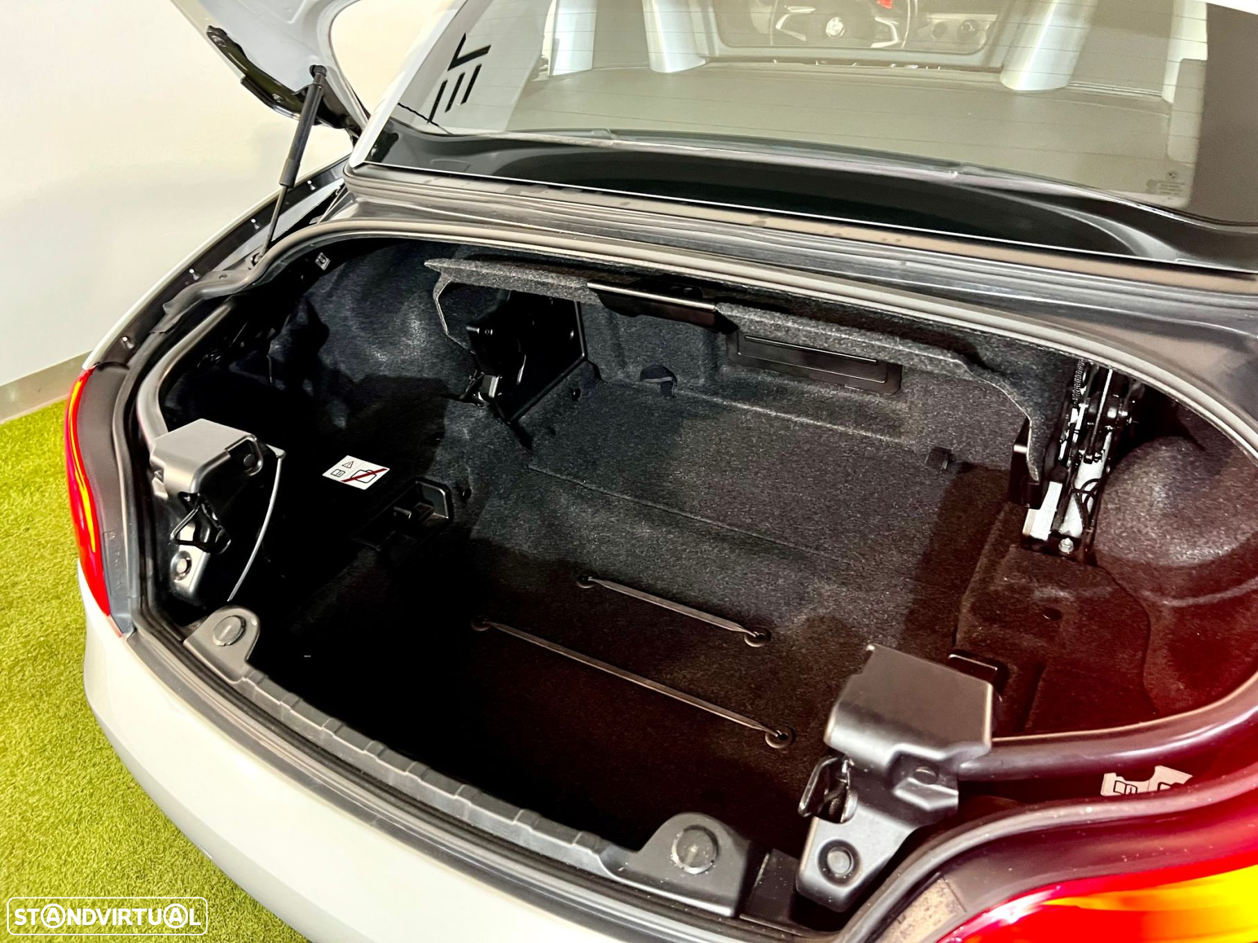BMW Z4 23 i - 8