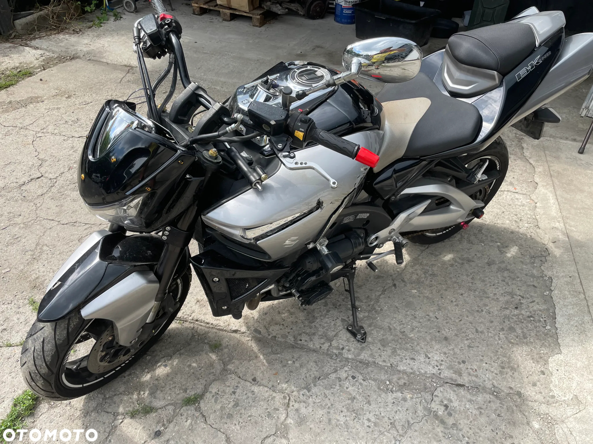 Suzuki GSX - 4