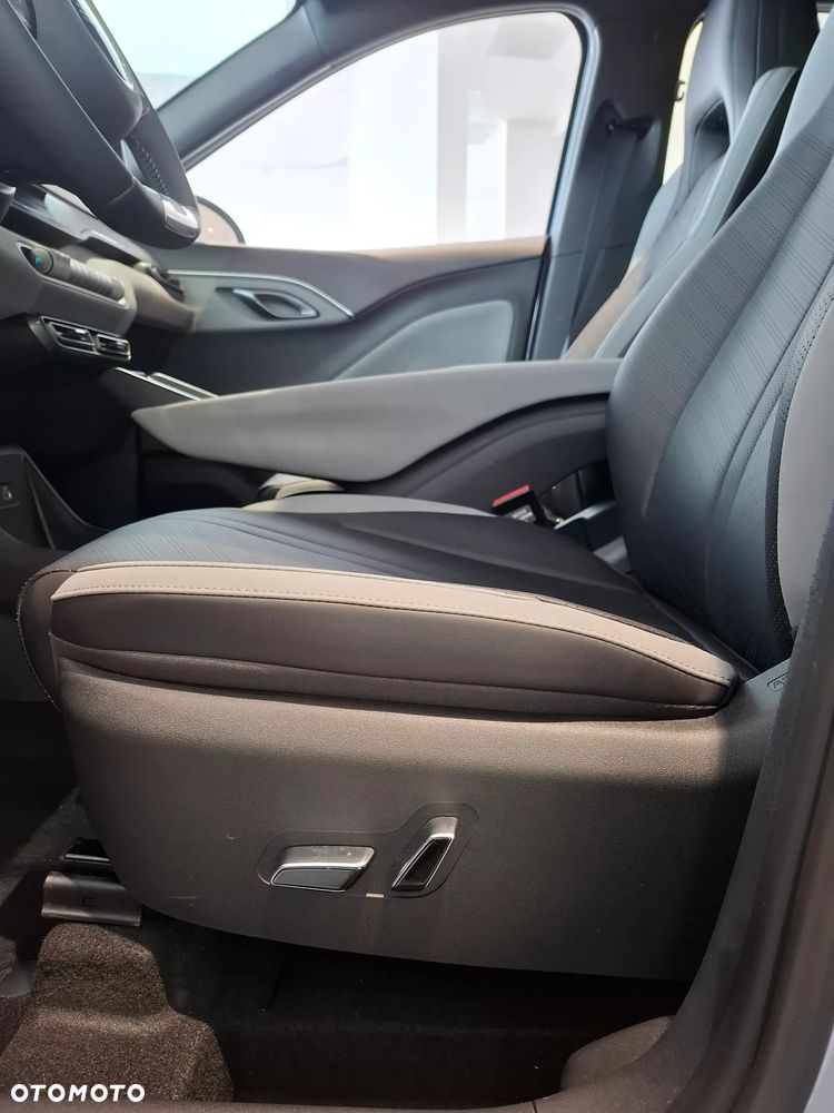 BYD Dolphin Surf 43.2kWh Boost - 7