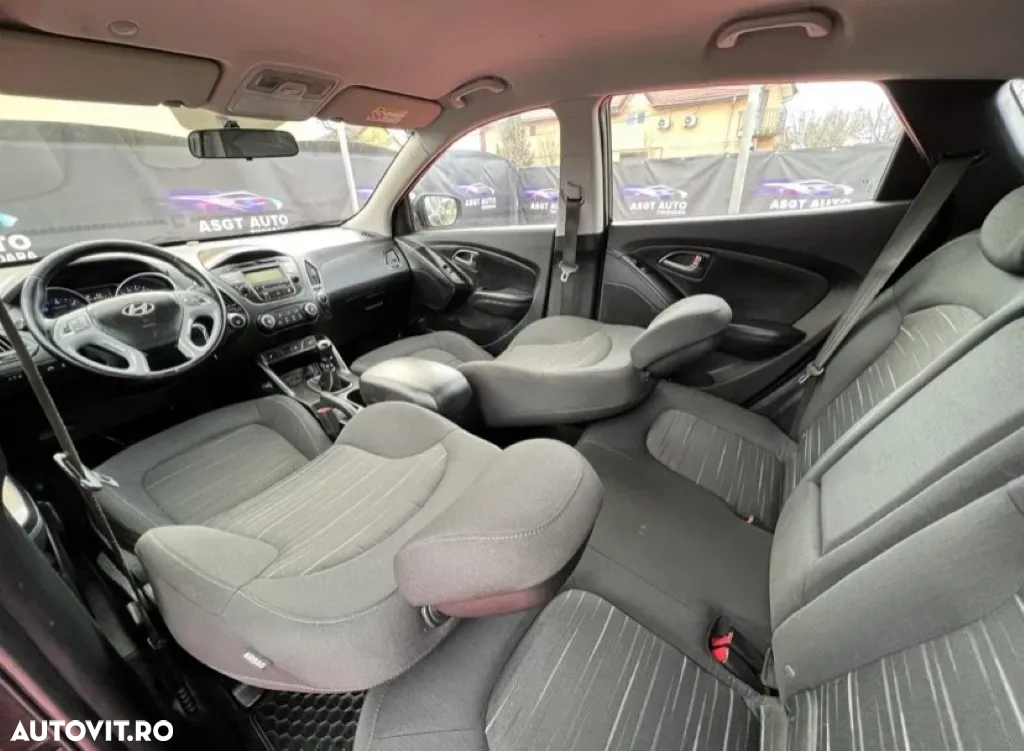 Hyundai ix35 - 21
