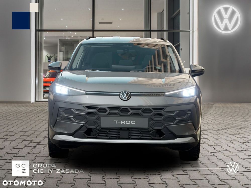 Volkswagen T-Roc - 8