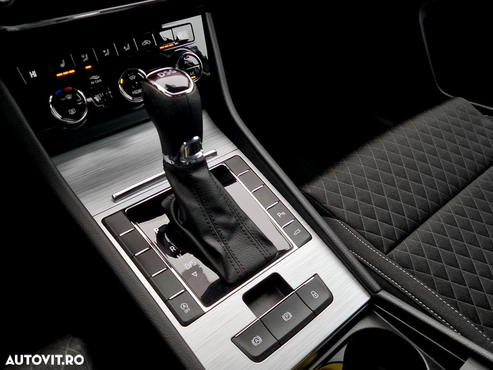 Skoda Superb 2.0 TDI DSG Ambition - 18