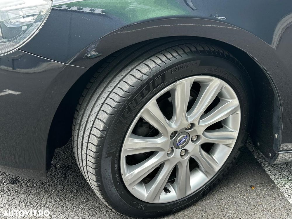 Volvo V40 D2 - 14