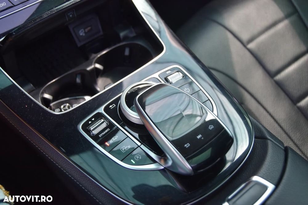 Mercedes-Benz CLS 400 d 4MATIC Aut - 37