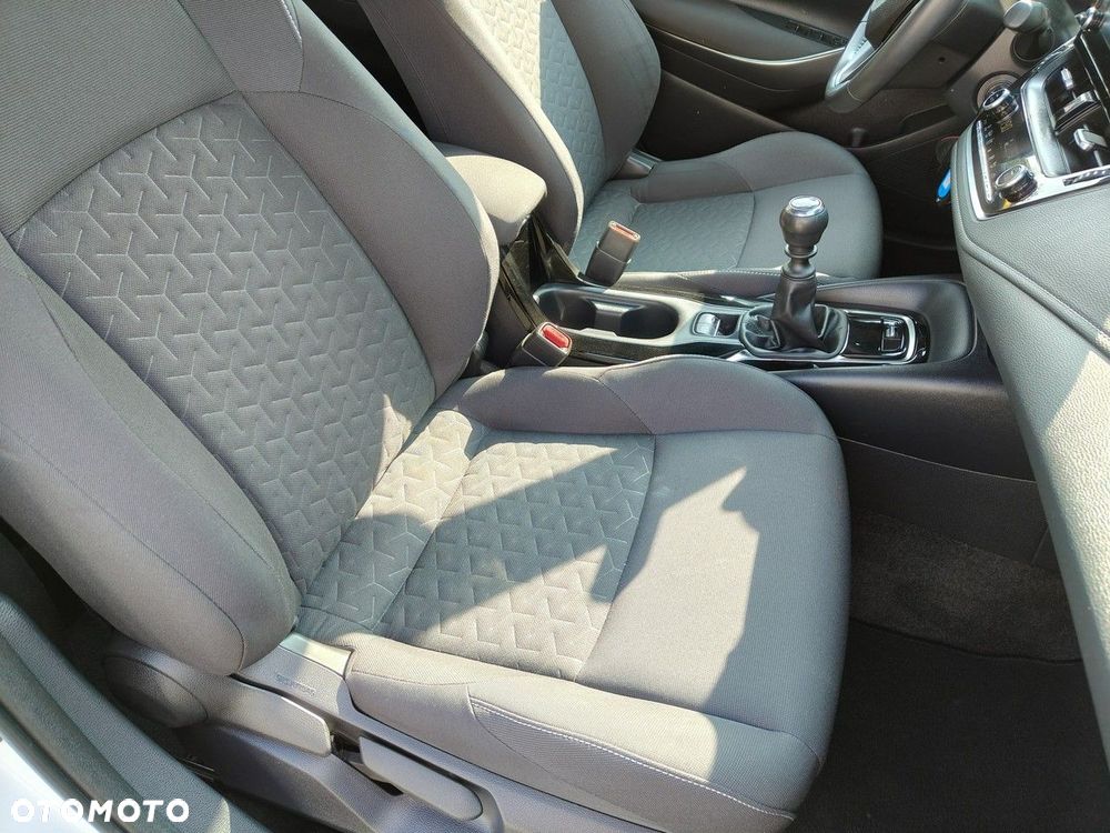 Toyota Corolla 1.2 T Selection - 12