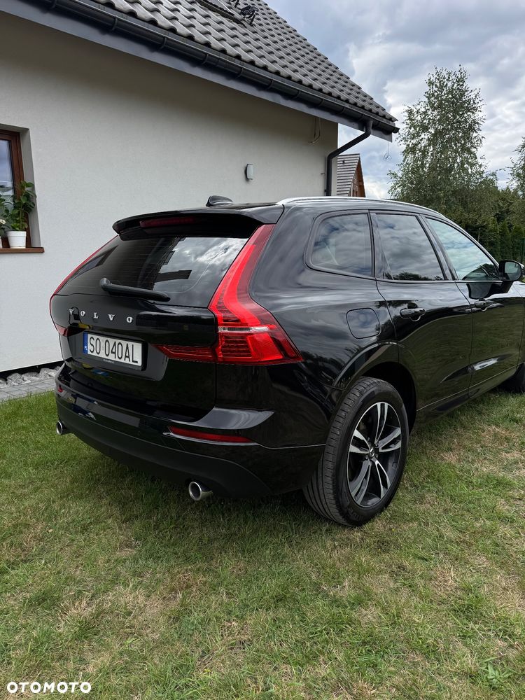 Volvo XC 60 D4 AWD Momentum - 4