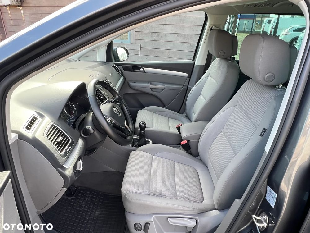Volkswagen Sharan 2.0 TDI (BlueMotion Technology) Comfortline - 14