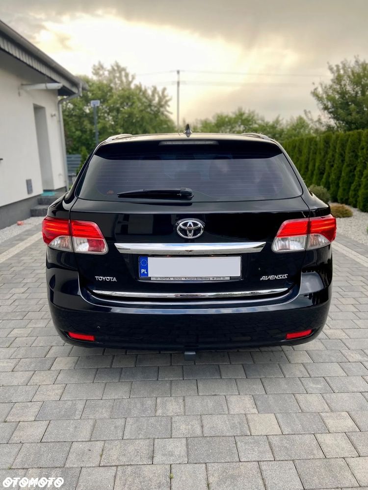 Toyota Avensis 1.8 Multidrive S Sol - 13