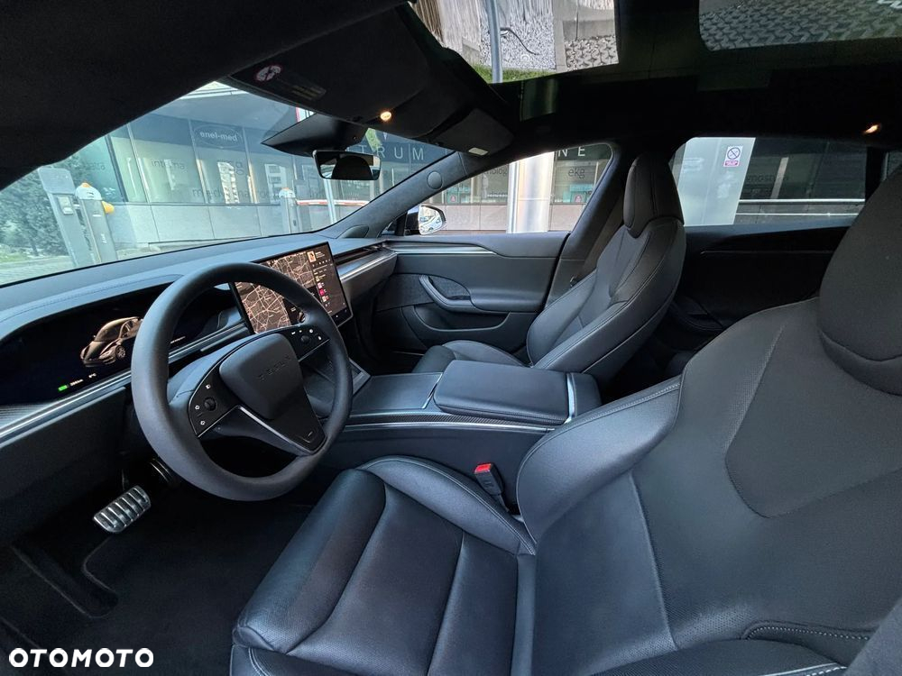 Tesla Model S Plaid - 6