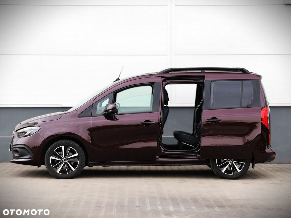 Mercedes-Benz Klasa T 180 d Progressive - 12