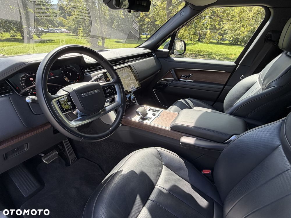 Land Rover Range Rover 4.4 V8 P535 Autobiography - 21