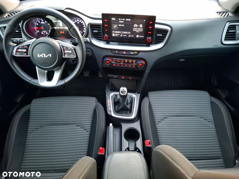 Kia XCeed 1.5 T-GDI M - 20