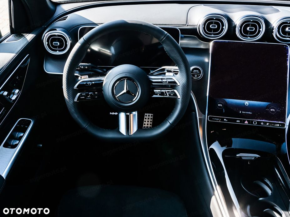 Mercedes-Benz GLC - 9