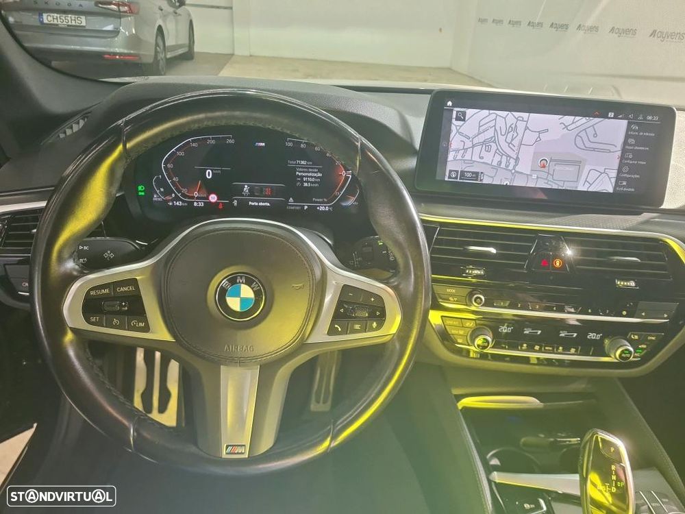 BMW 520 d Pack Desportivo M Auto - 9