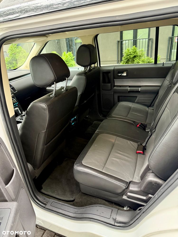 Ford Flex - 6