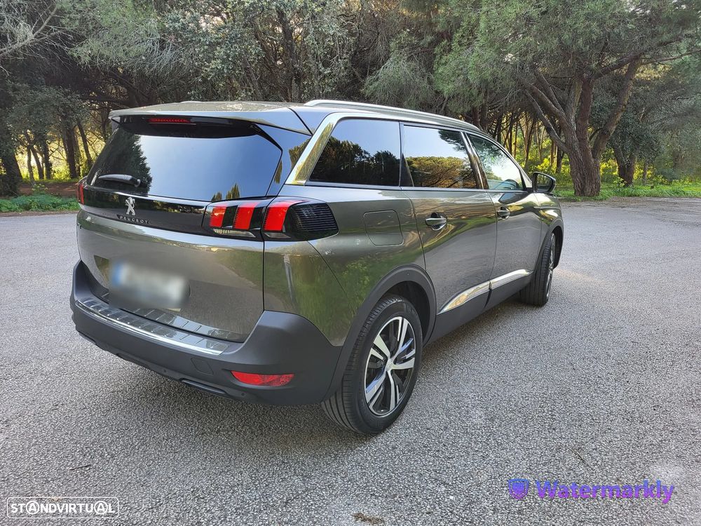 Peugeot 5008 - 9