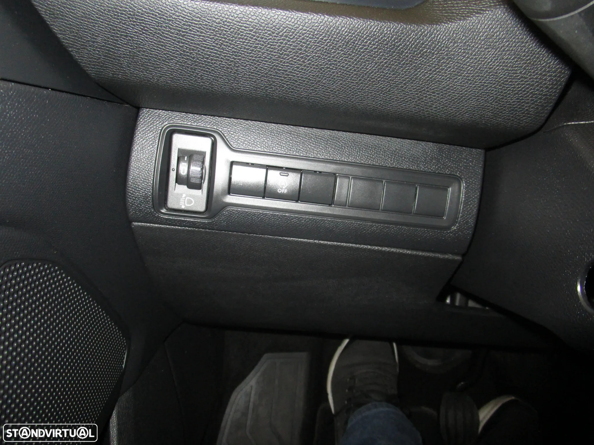 Peugeot 308 SW 1.6 BlueHDi Active - 32