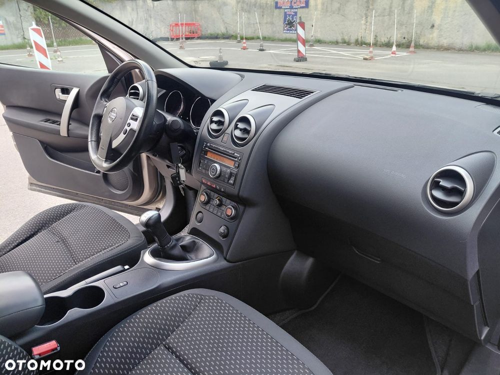 Nissan Qashqai 1.6 visia - 6