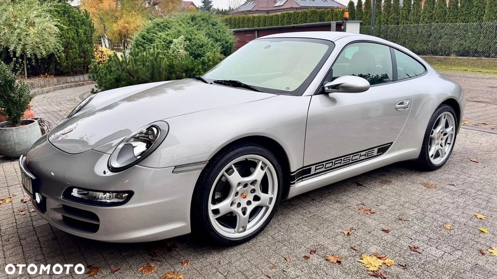 Porsche 911 Carrera - 7