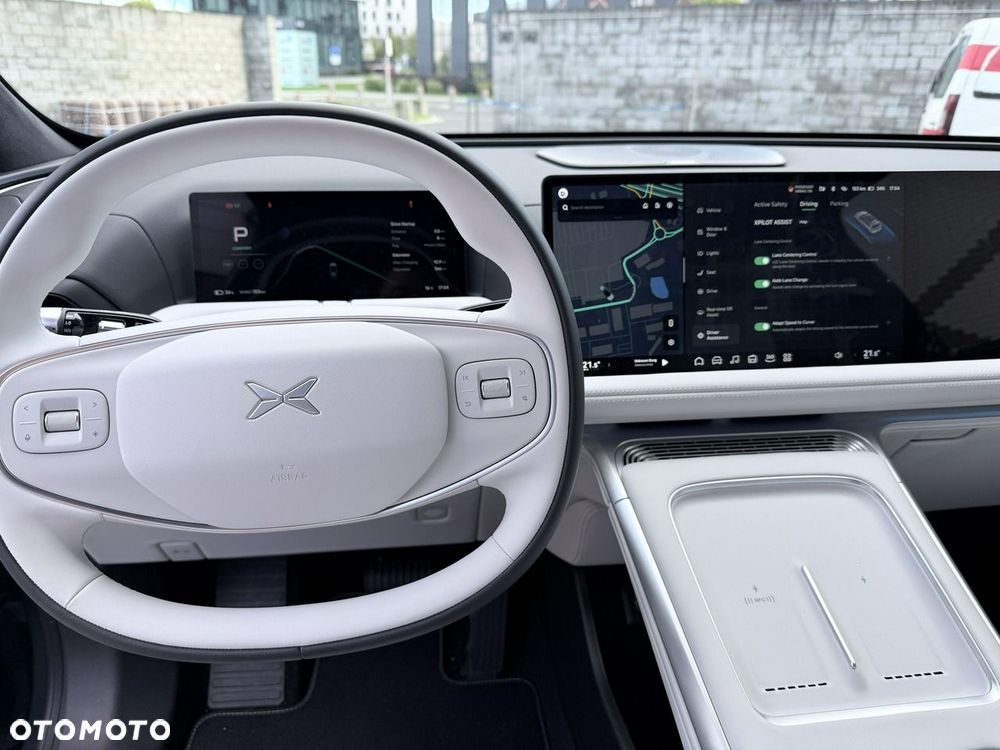 XPeng G9 - 29