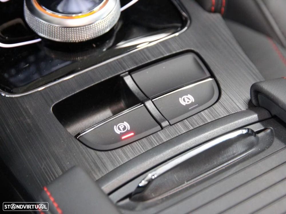 MG ZS - 12