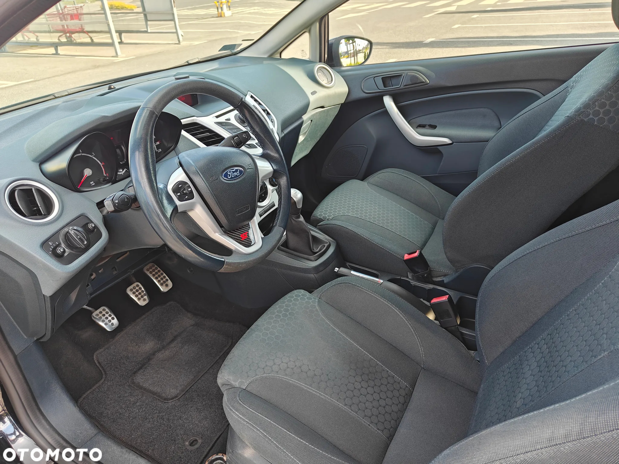 Ford Fiesta 1.6 Ti-VCT Sport - 12