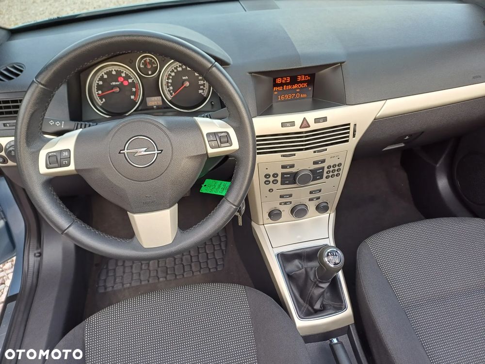 Opel Astra 1.6 Enjoy - 9