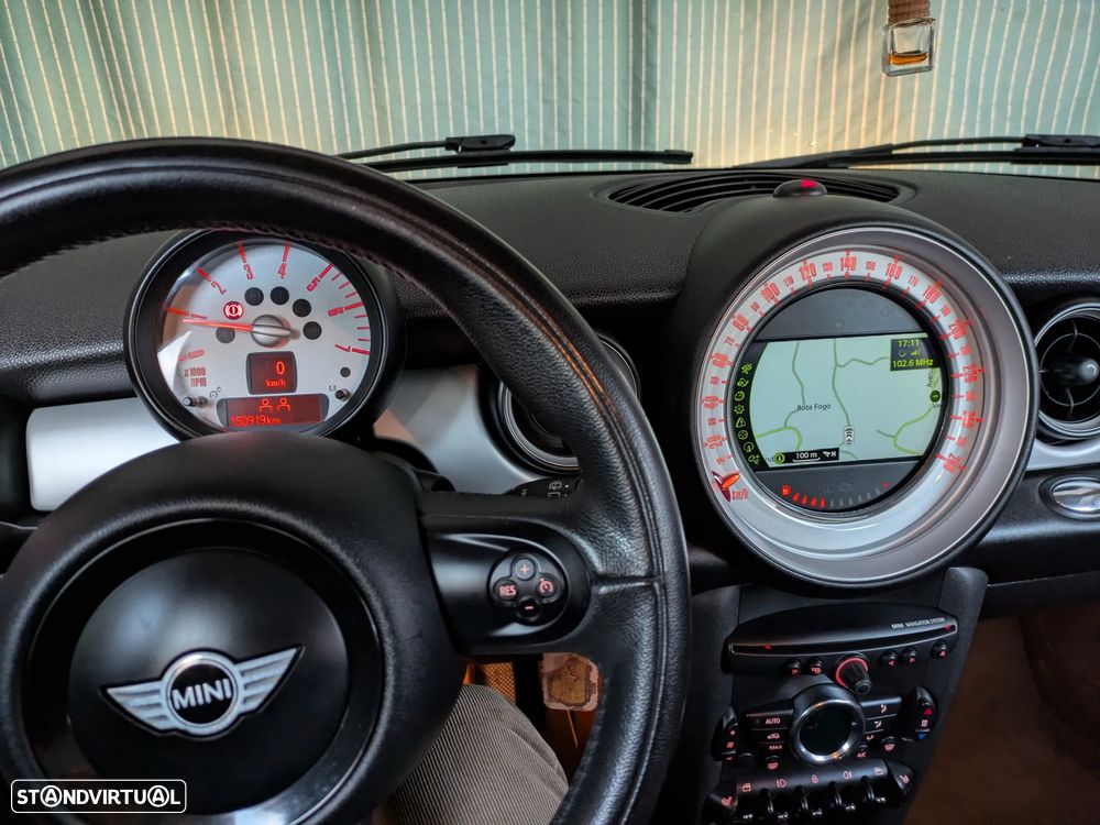 MINI 3 Portas Cooper D - 9