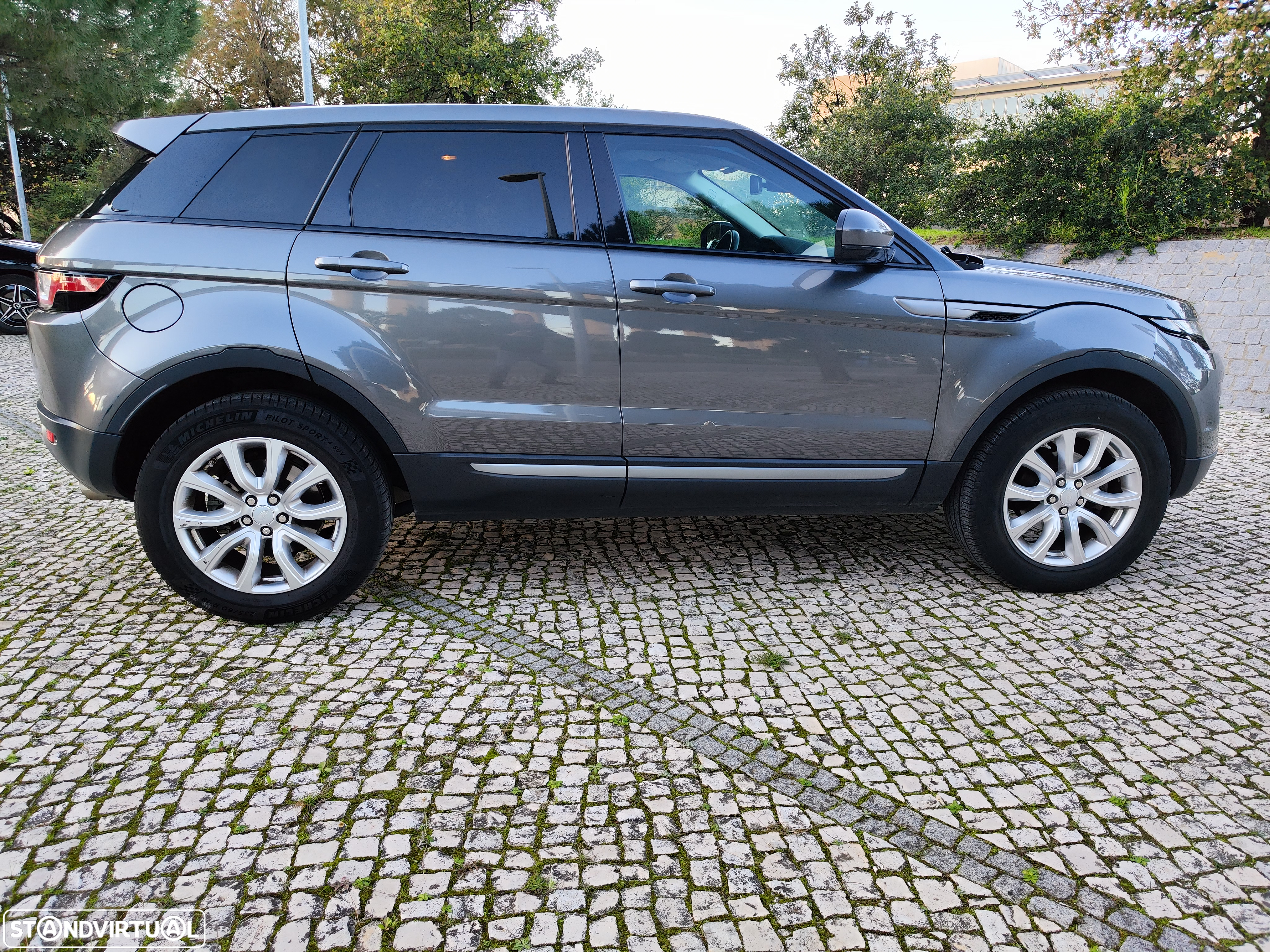 Land Rover Range Rover Evoque 2.0 D150 - 10