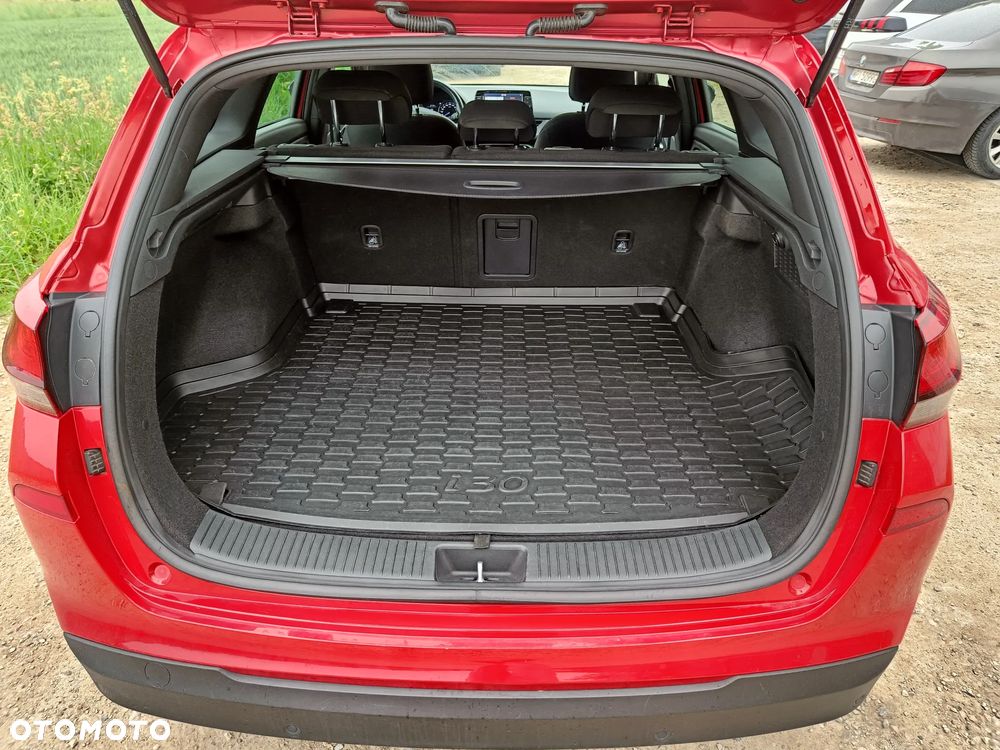 Hyundai i30 1.4 T-GDI GO Plus - 14