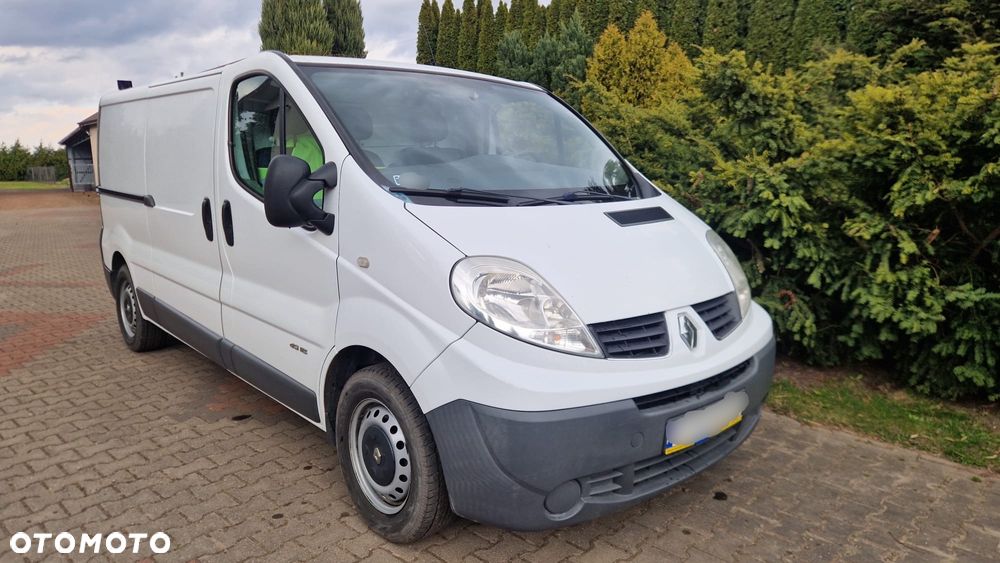 Renault Trafic - 2