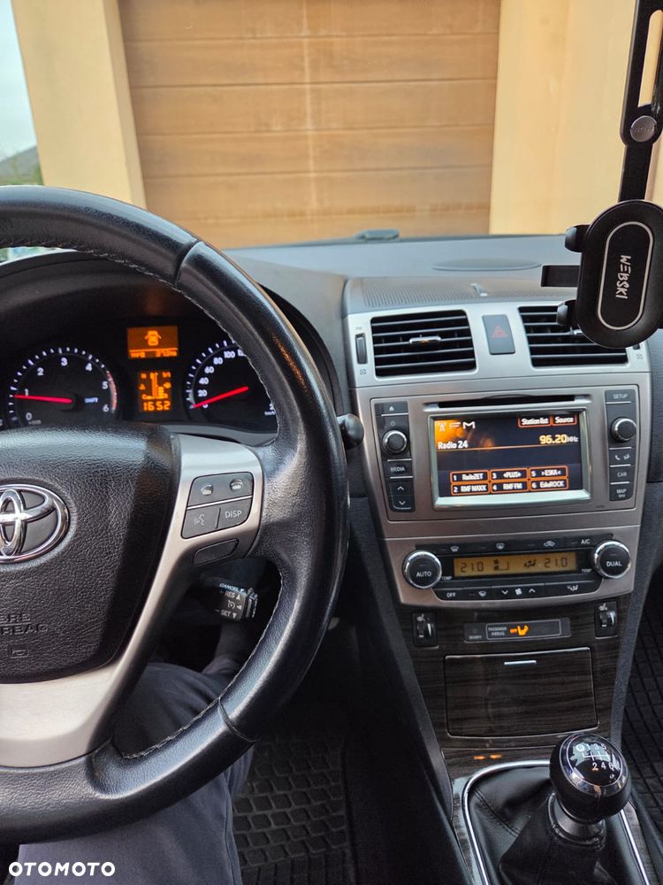 Toyota Avensis 2.2 D-CAT Prestige - 11