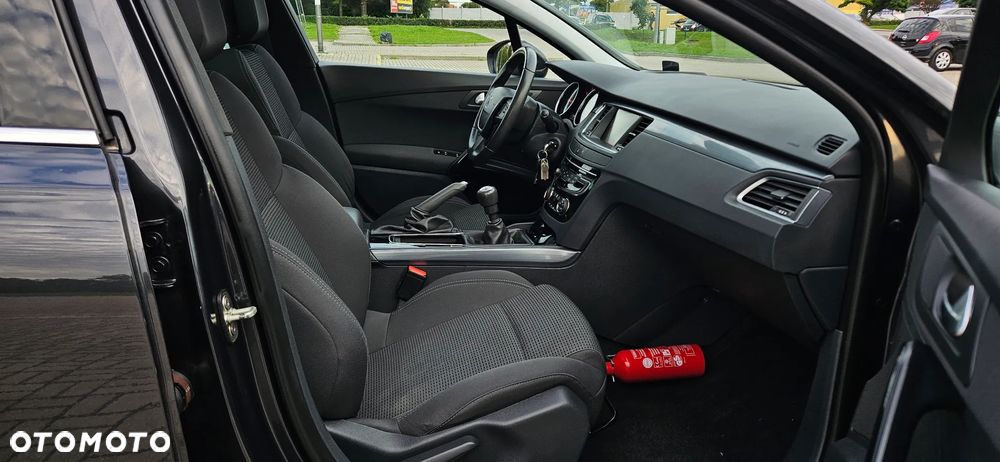 Peugeot 508 SW e-HDi 115 Stop&Start Access - 6