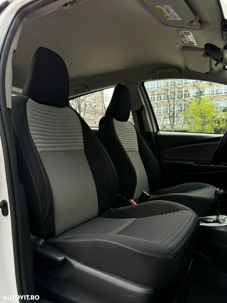 Toyota Yaris 1.5 VVT-i Life - 12