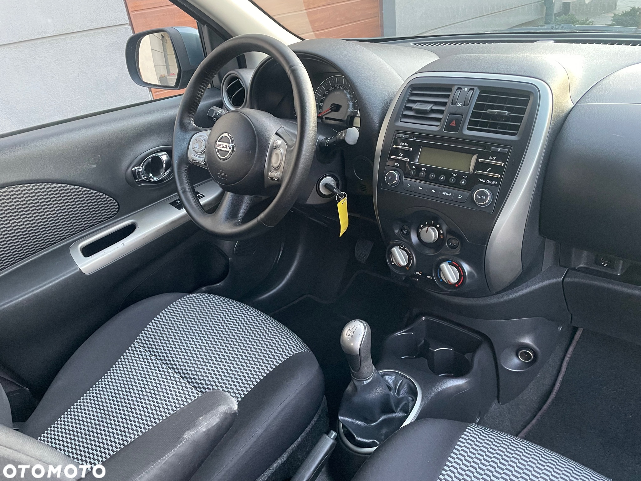Nissan Micra 1.2 Tekna - 18