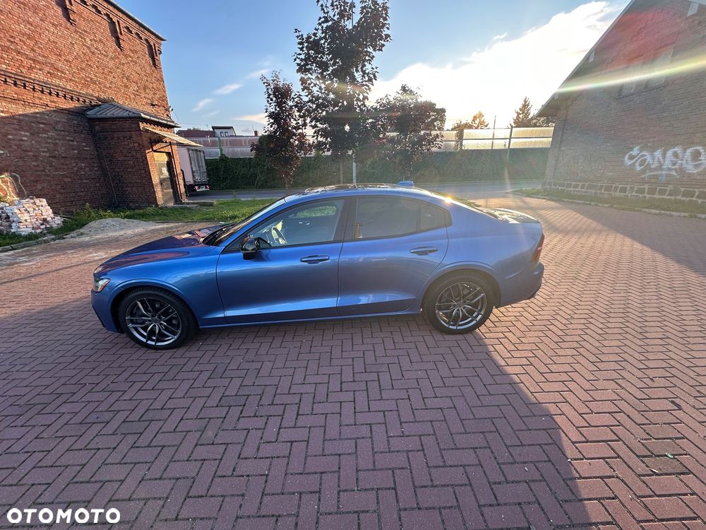 Volvo S60 T6 AWD R-Design - 16